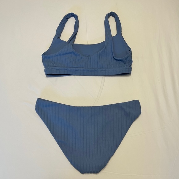 BECCA Ribbed 2 piece swimsuit SIZE: SMALL - Picture 7 of 13